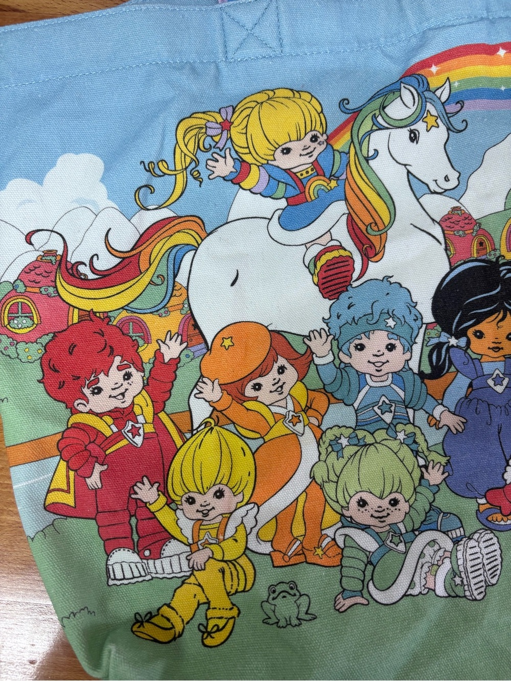Loungefly Rainbow Brite The Color Kids Rainbow Handle Canvas Tote Bag - Picture 4 of 11